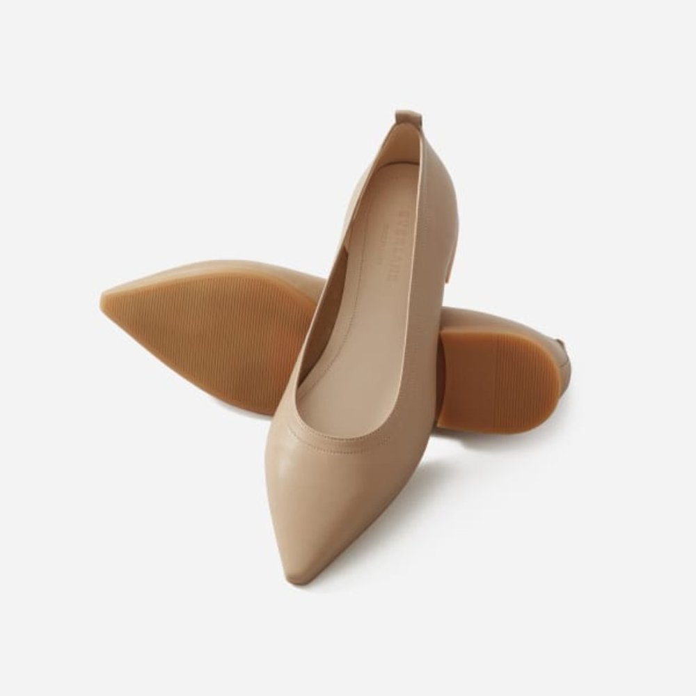 NEW Everlane 40-Hour Flat in Taupe